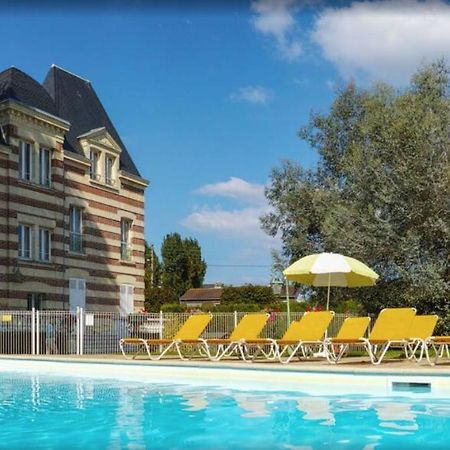 Cosy Appartement Dans Une Villa Avec Piscine, Proche Du Centre Et De La Mer Cabourg Luaran gambar