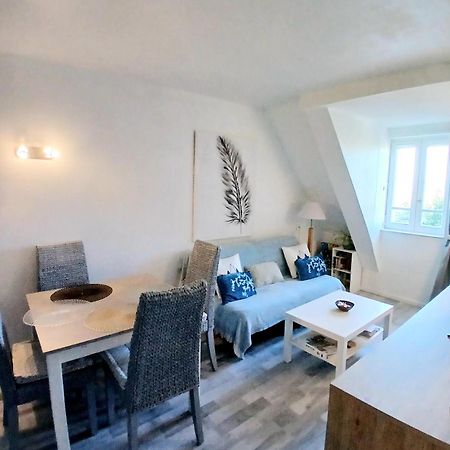 Cosy Appartement Dans Une Villa Avec Piscine, Proche Du Centre Et De La Mer Cabourg Luaran gambar